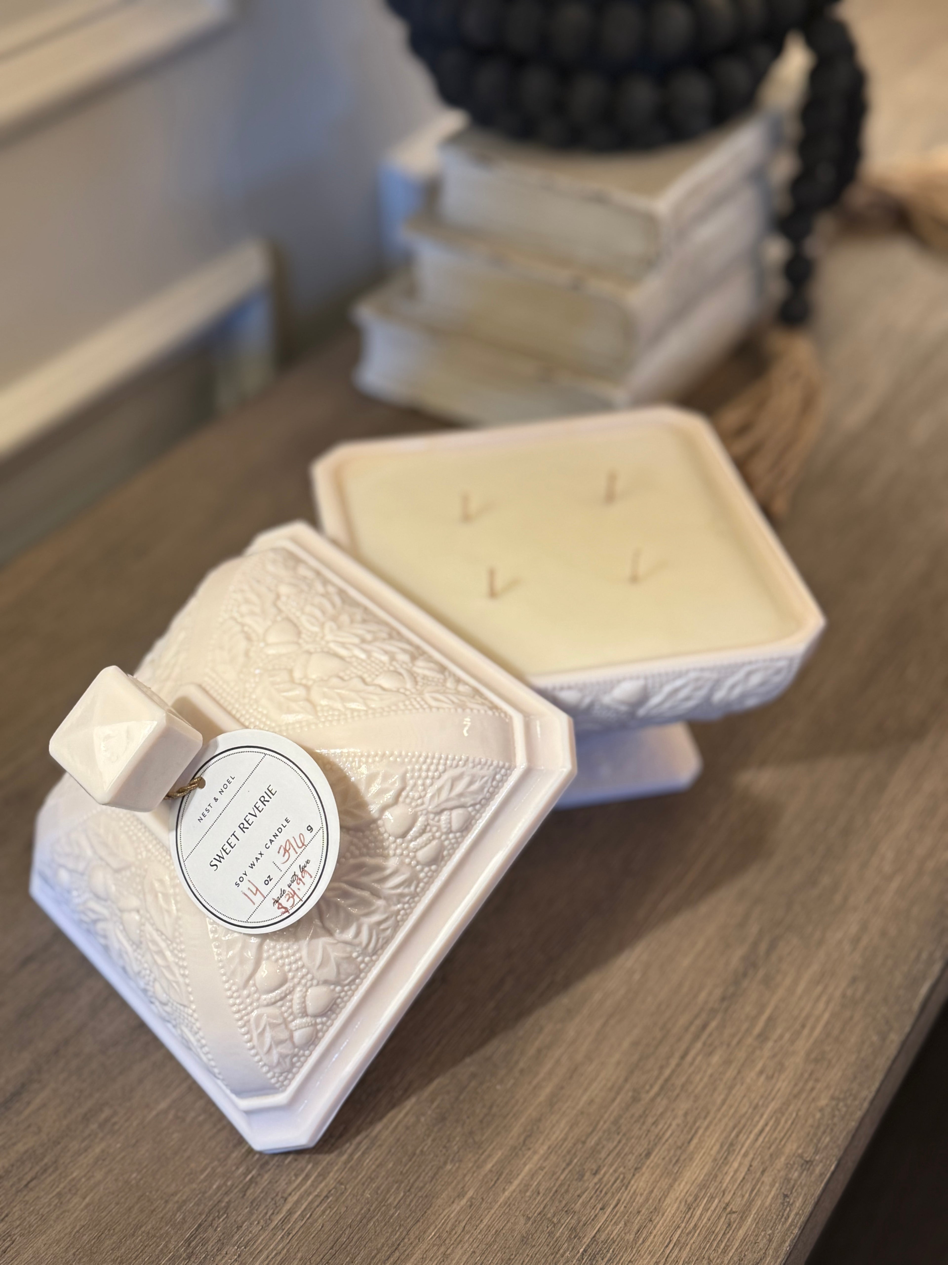 Vintage Jeanette Shell Pink Acorn Candy Dish Candle - Sweet Reverie Scent